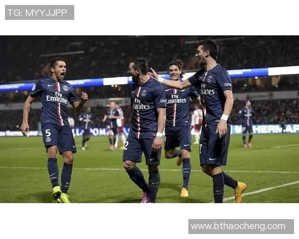 八强对决拜仁慕尼黑与多特蒙德激战正酣精彩纷呈