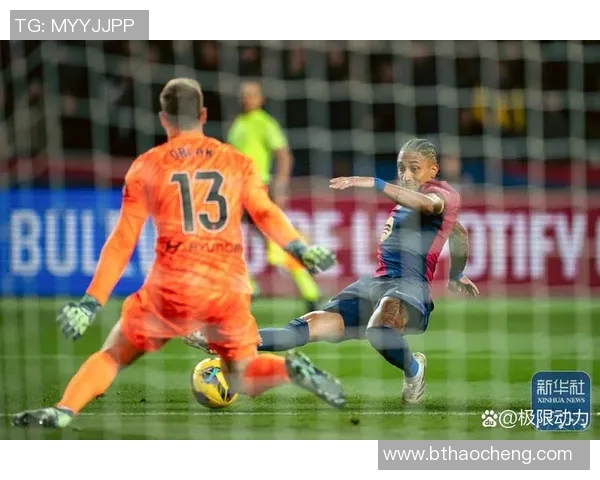 巴塞罗那与马德里竞技精彩对决全场回顾与精彩瞬间分析 巴塞罗那与马德里竞技精彩对决全场回顾与精彩瞬间分析